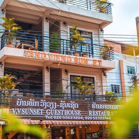 Vang Vieng Sunset Guesthouse & Restaurant Kültér fotó