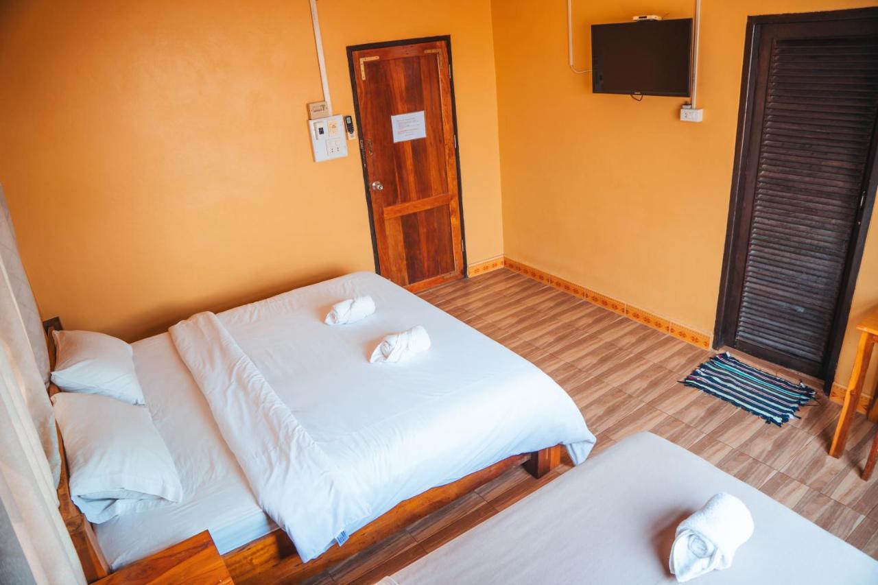 Vang Vieng Sunset Guesthouse & Restaurant Kültér fotó