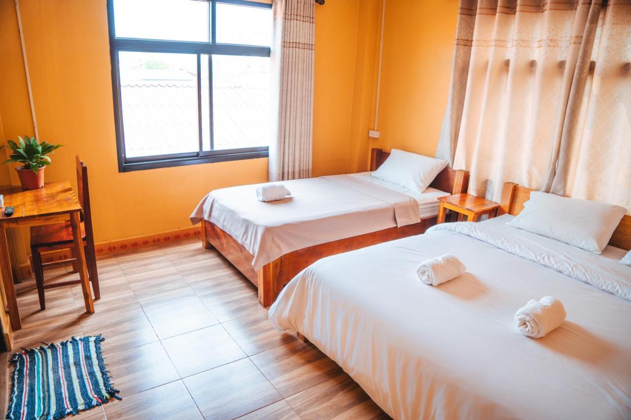 Vang Vieng Sunset Guesthouse & Restaurant Kültér fotó