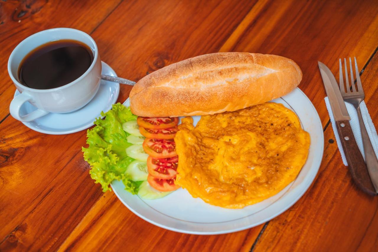 Vang Vieng Sunset Guesthouse & Restaurant Kültér fotó